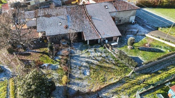 casale in vendita a Trana