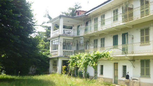 casa indipendente in vendita a Trana in zona San Bernardino