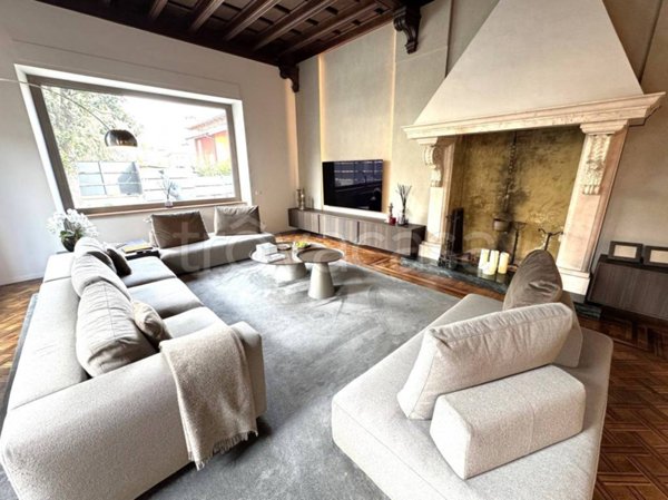 casa indipendente in vendita a Trana