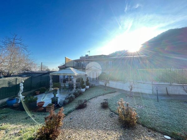 casa indipendente in vendita a Trana in zona Moranda