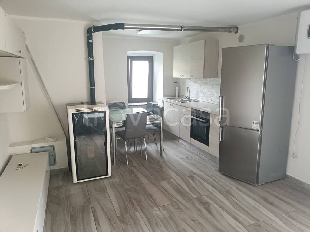 appartamento in vendita a Trana in zona Pianca