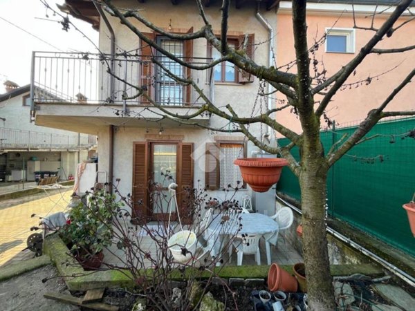 casa indipendente in vendita a Trana in zona San Bernardino