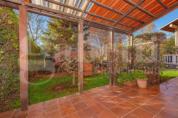 casa indipendente in vendita a Trana