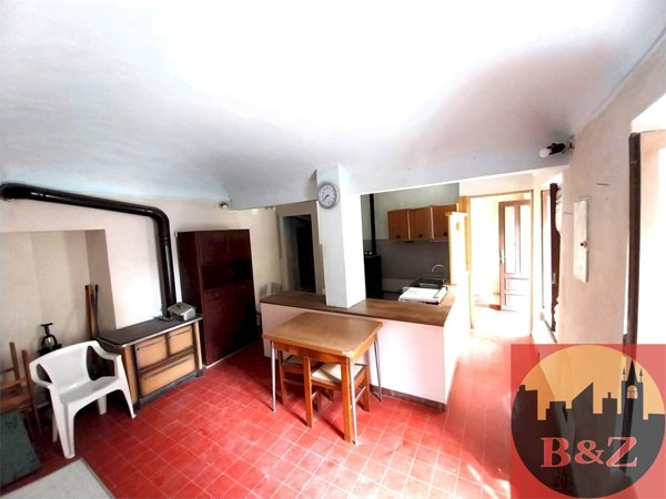 casa indipendente in vendita a Trana in zona Cordero