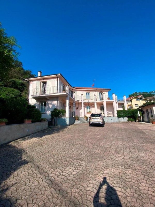 casa indipendente in vendita a Trana