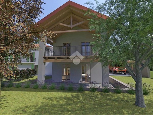 casa indipendente in vendita a Trana