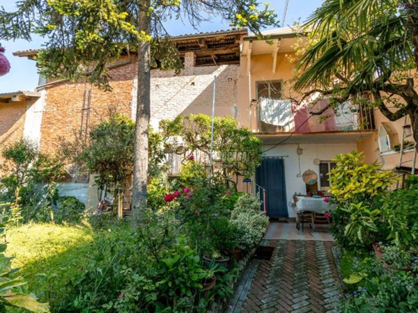 casa indipendente in vendita a Trana