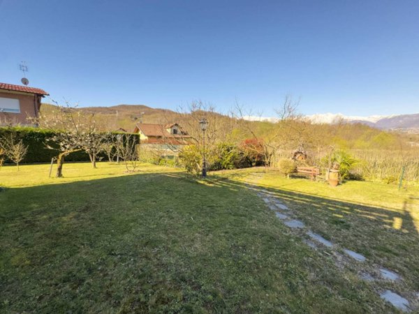 casa indipendente in vendita a Trana in zona Pianca