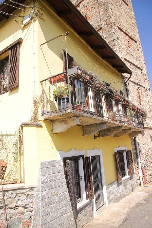 casa indipendente in vendita a Trana