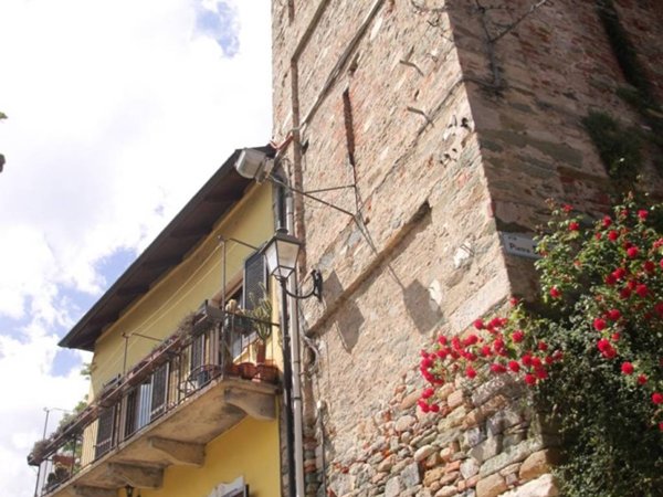 casa indipendente in vendita a Trana
