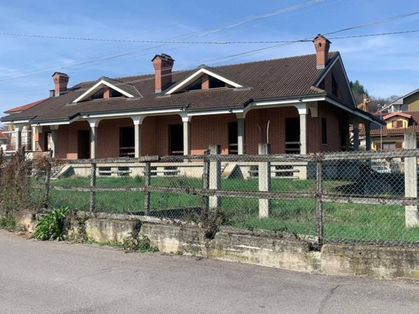 casa indipendente in vendita a Trana in zona Galletto