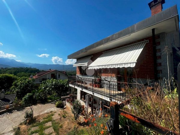 casa indipendente in vendita a Trana in zona Pianca