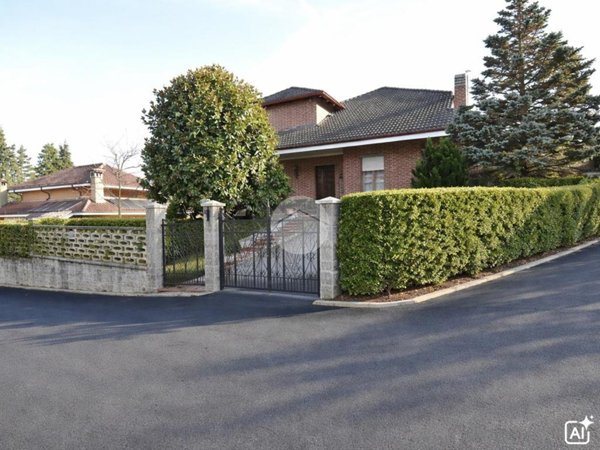 casa indipendente in vendita a Trana in zona San Giovanni