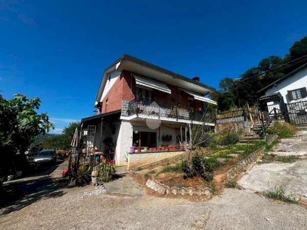 casa indipendente in vendita a Trana in zona Pianca