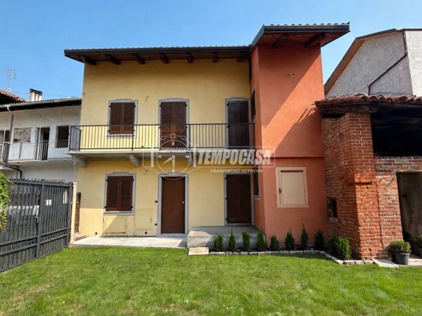 casa indipendente in vendita a Trana in zona Galletto
