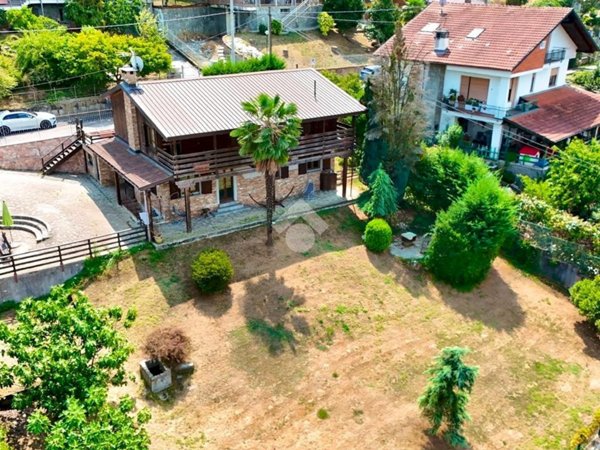 casa indipendente in vendita a Trana in zona Pianca