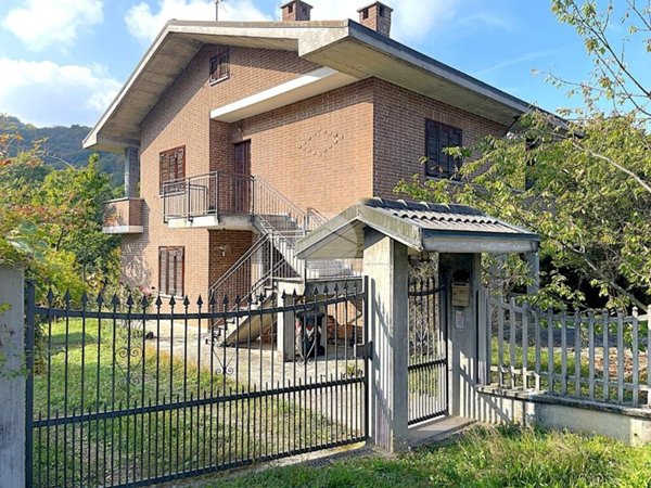 casa indipendente in vendita a Trana