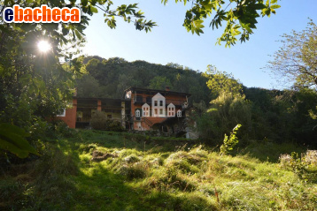 casa indipendente in vendita a Traversella