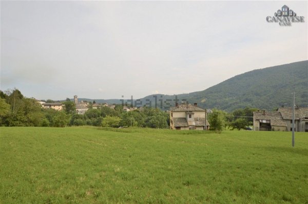 villa in vendita a Traversella