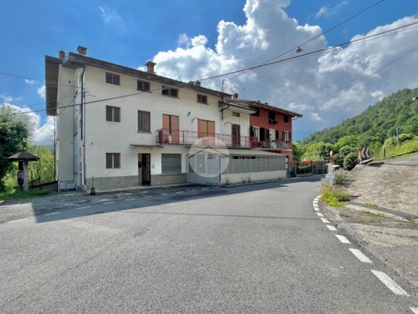 appartamento in vendita a Traves