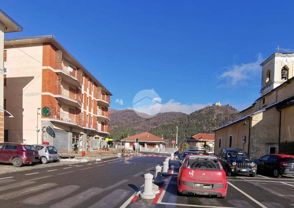 appartamento in vendita a Traves