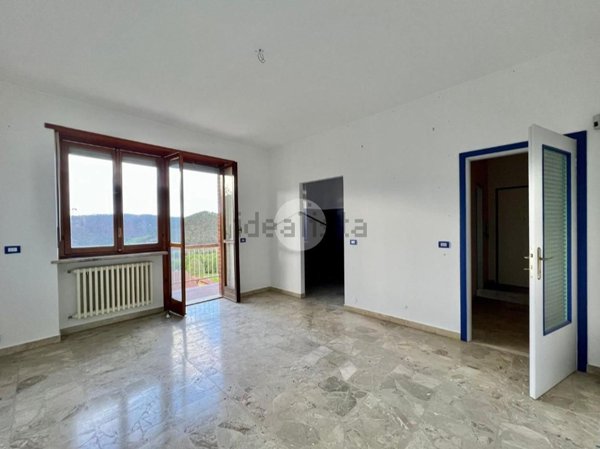 appartamento in vendita a Traves