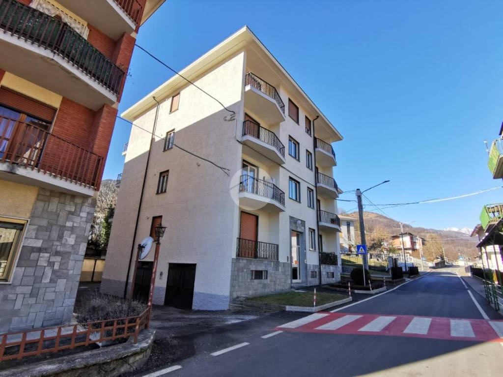 appartamento in vendita a Traves