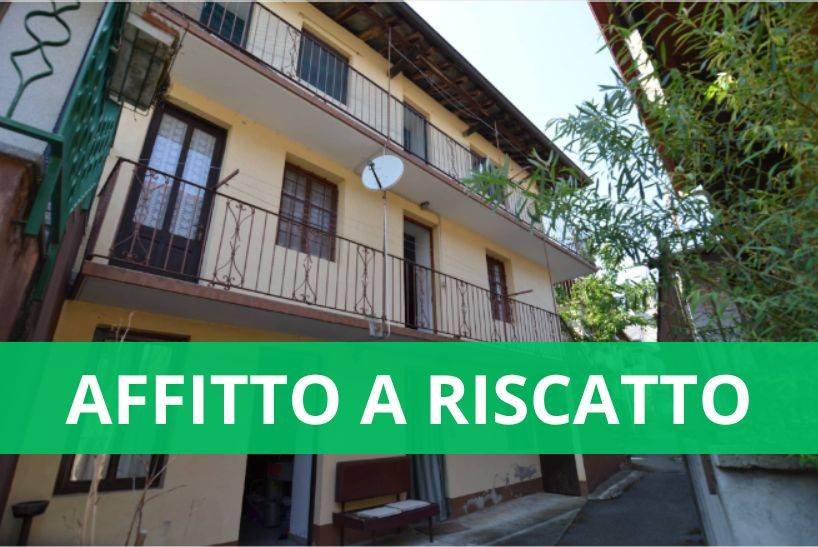 casa indipendente in vendita a Traves