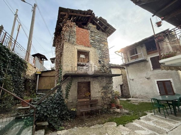 casale in vendita a Traves