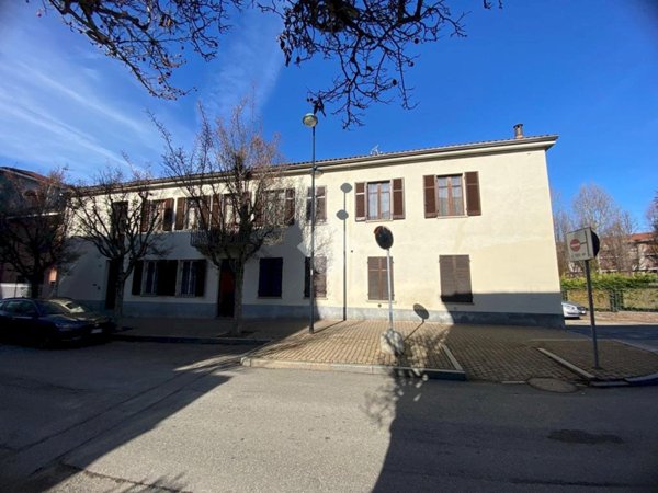 casa indipendente in vendita a Trofarello