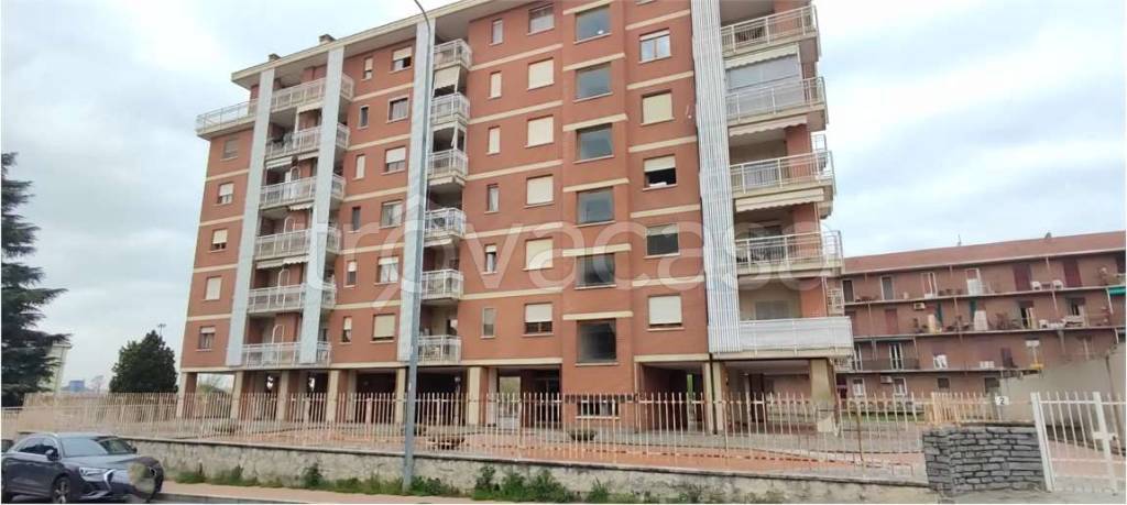 appartamento in vendita a Trofarello