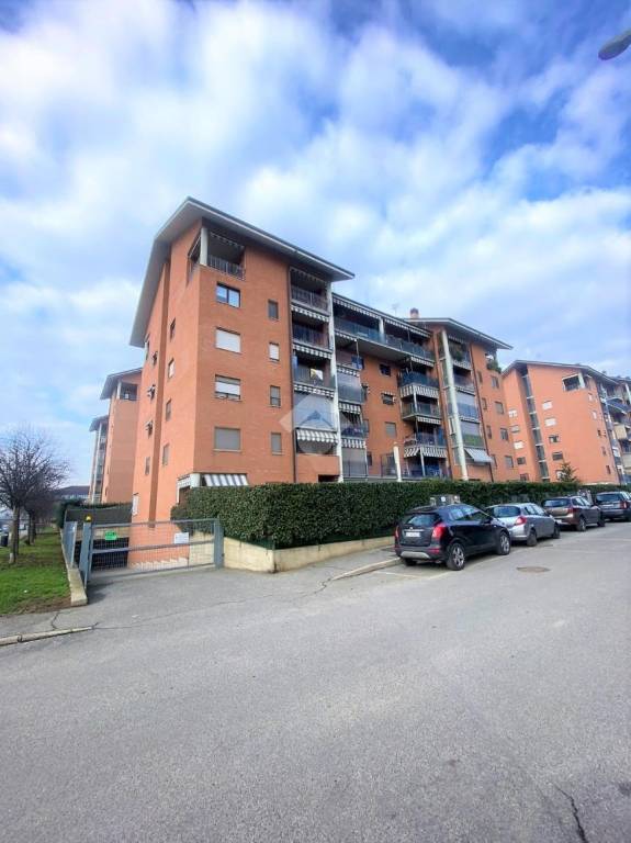 appartamento in vendita a Trofarello