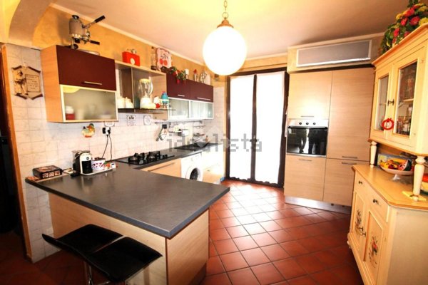 appartamento in vendita a Trofarello