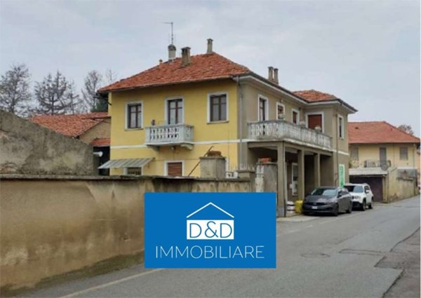 casa indipendente in vendita a Trofarello