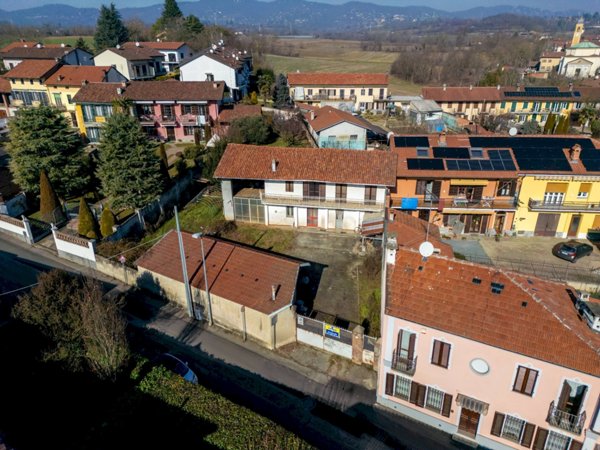 pentavano in vendita a Trofarello
