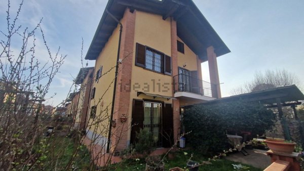 casa indipendente in vendita a Trofarello