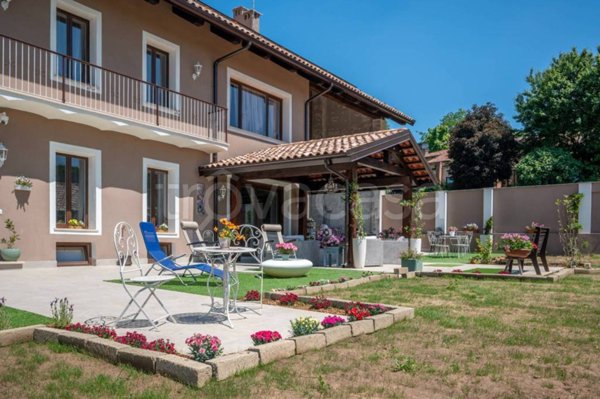 casa indipendente in vendita a Trofarello