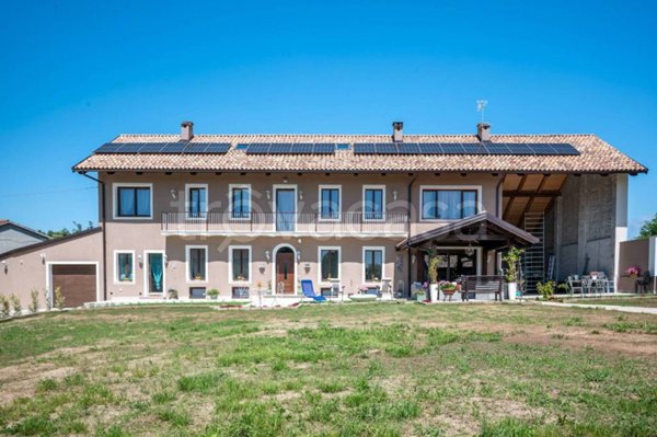 casa indipendente in vendita a Trofarello