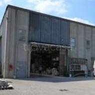 locale commerciale in vendita a Trofarello