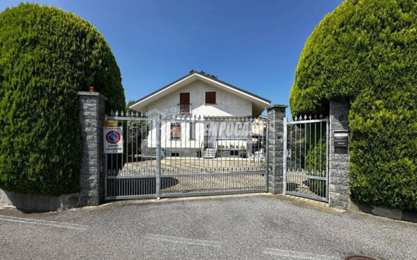 casa indipendente in vendita a Trofarello