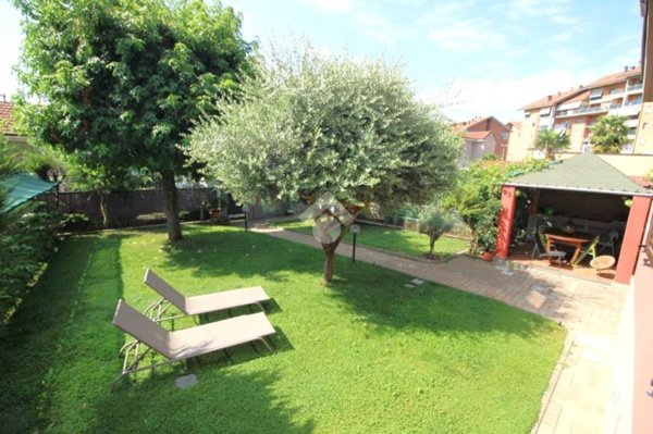 casa indipendente in vendita a Trofarello