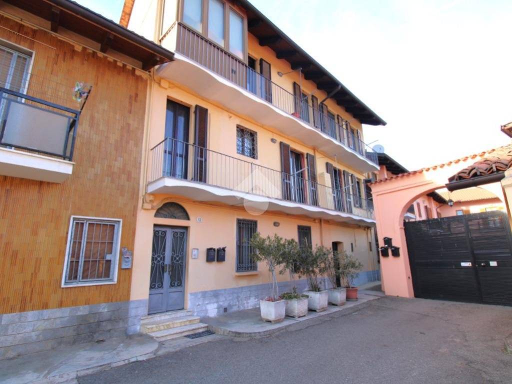 casa indipendente in vendita a Trofarello