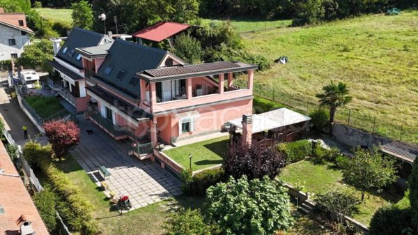 casa indipendente in vendita a Trofarello in zona Valle Sauglio