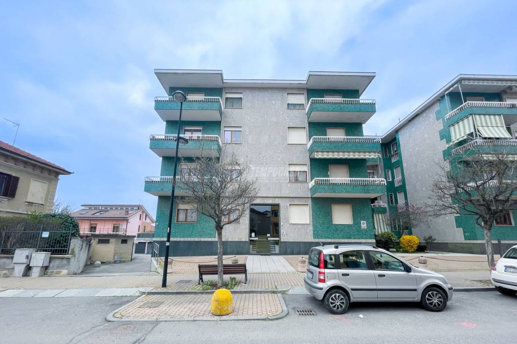 appartamento in vendita a Trofarello