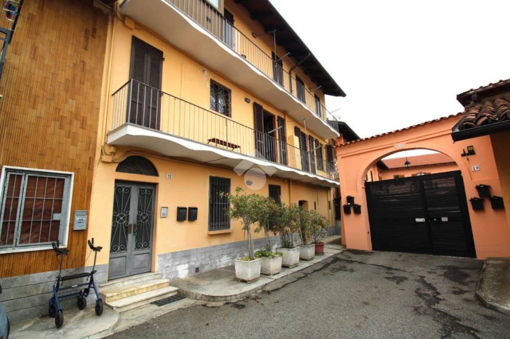 appartamento in vendita a Trofarello