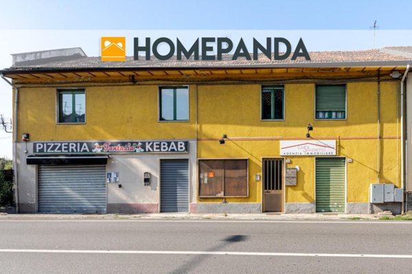locale commerciale in vendita a Trofarello