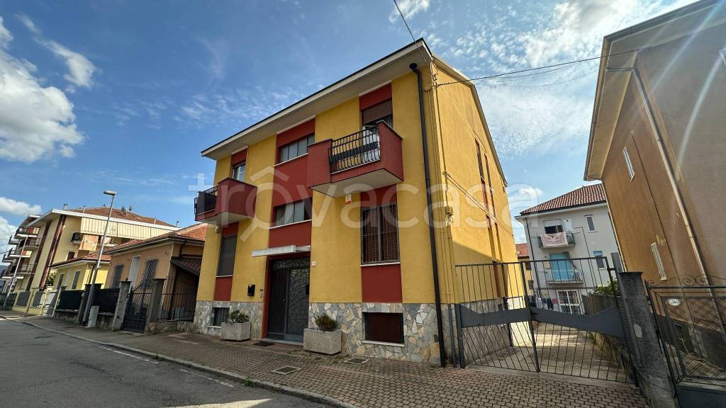 appartamento in vendita a Trofarello