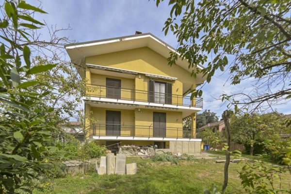 casa indipendente in vendita a Trofarello