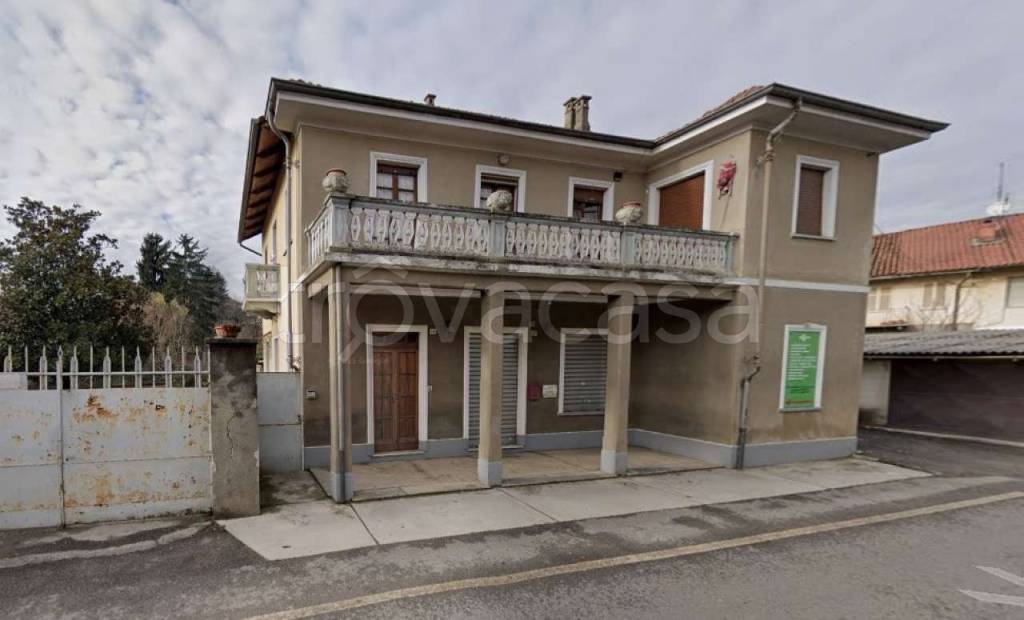 casa indipendente in vendita a Trofarello in zona Valle Sauglio