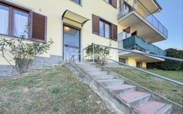 appartamento in vendita a Trofarello in zona Valle Sauglio